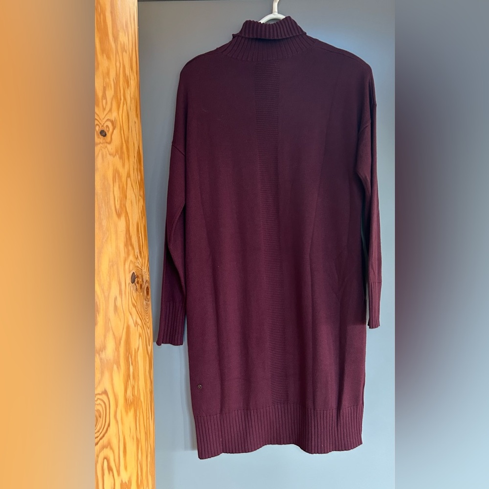 Lululemon Softer Still Dress in colour Garnet - Picture 6 of 10